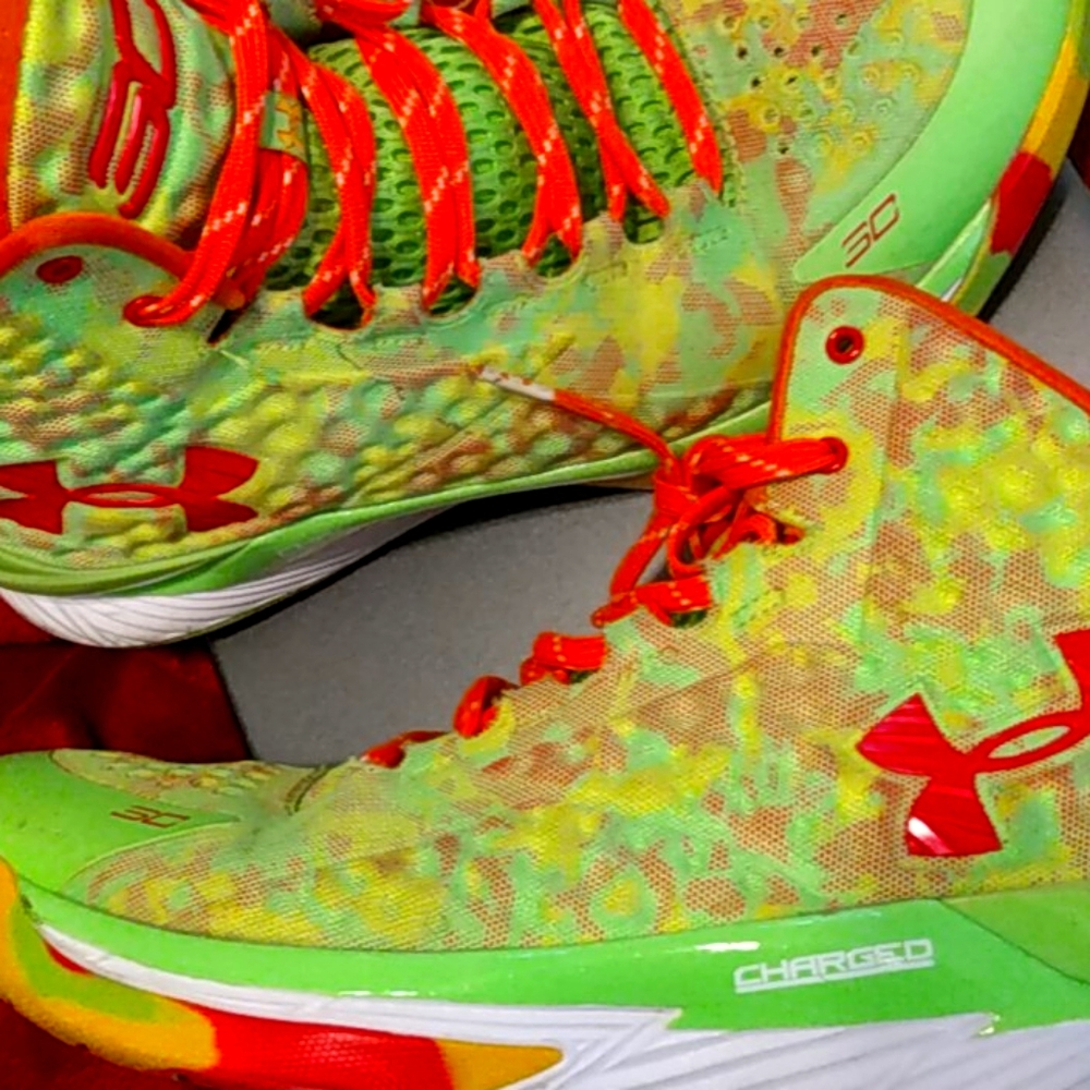 Steph curry 1.   Candy reign
